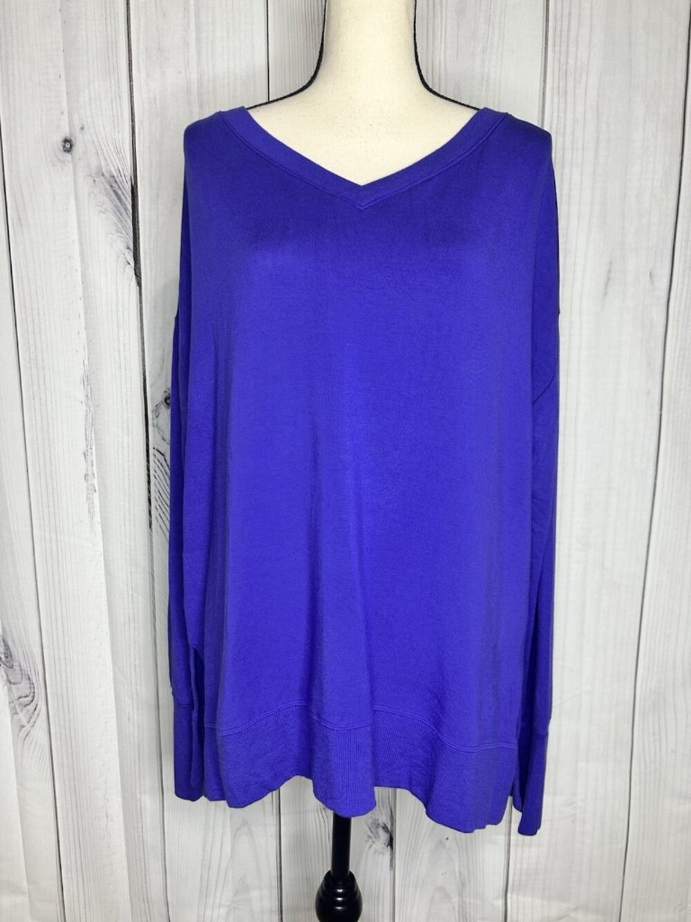 Athleta Coaster Luxe V-Neck Tunic Sweatshirt Size L Lapis Blue Side Slits Soft
